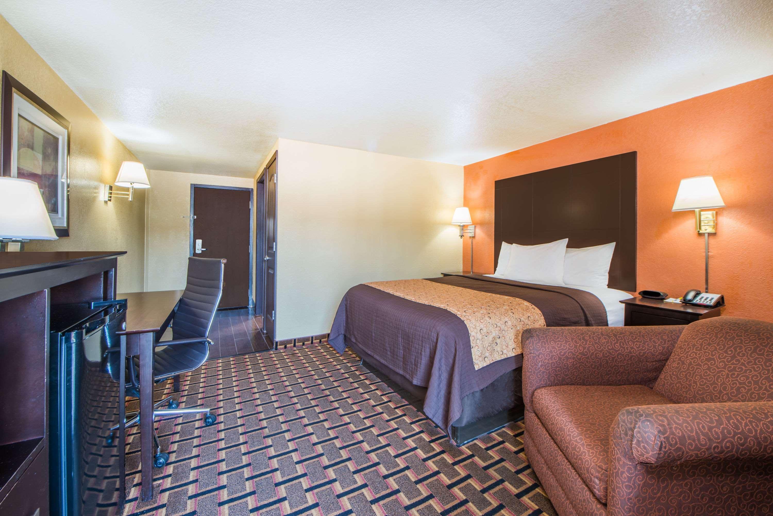 Days Inn By Wyndham Joplin Zewnętrze zdjęcie